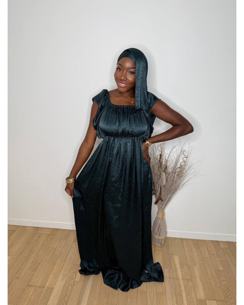 Robe longue en satin avec foulard assorti
