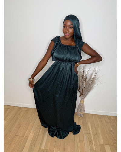 Robe longue en satin avec foulard assorti